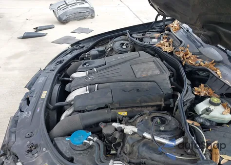 2012 Mercedes-Benz S 550 из США, поврежденный, VIN WDDNG7DBXCA464200